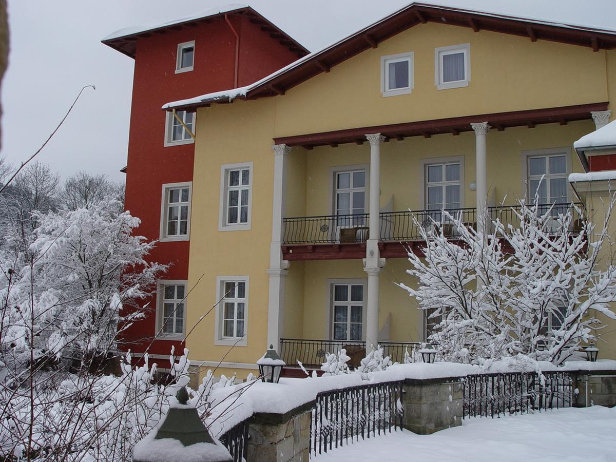 Parkhotel Bad Schandau Mit Spa Екстериор снимка