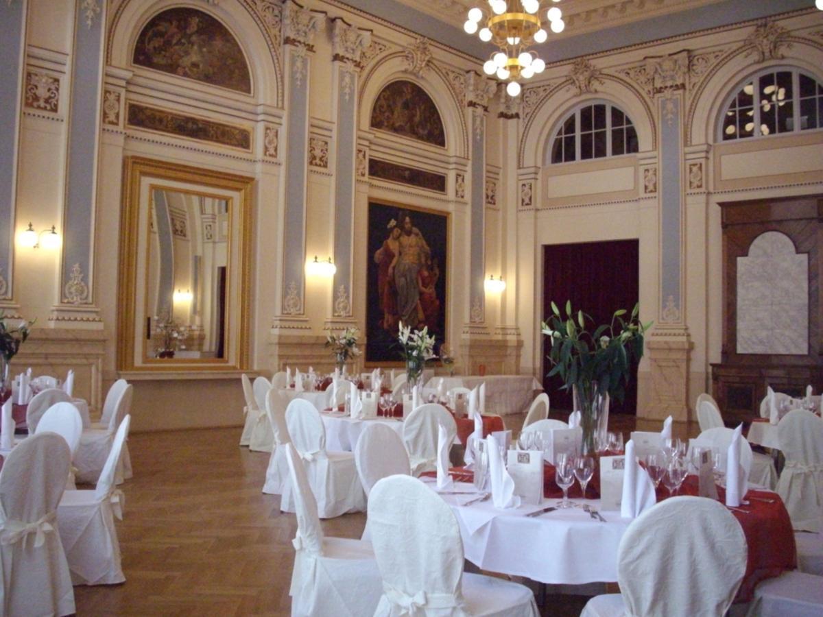 Parkhotel Bad Schandau Mit Spa Екстериор снимка
