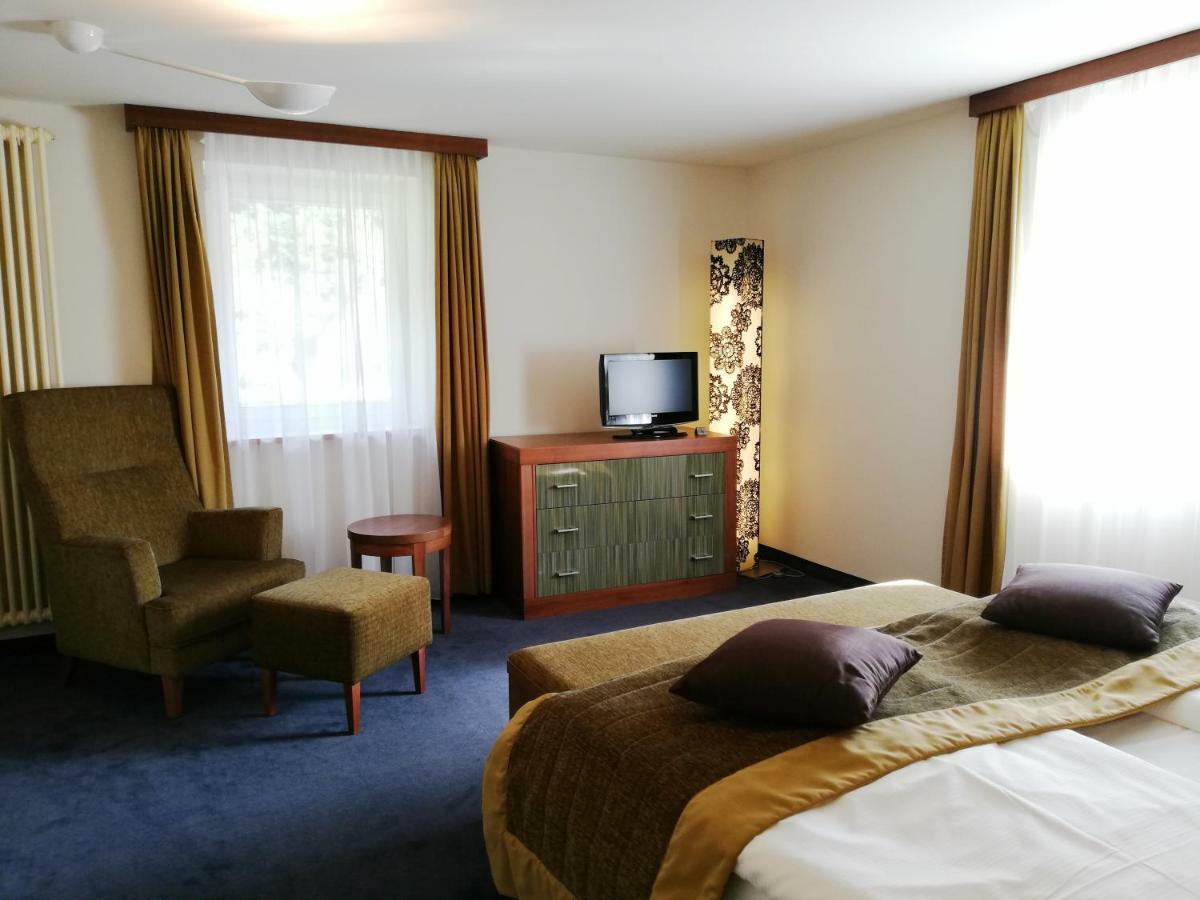Parkhotel Bad Schandau Mit Spa Екстериор снимка